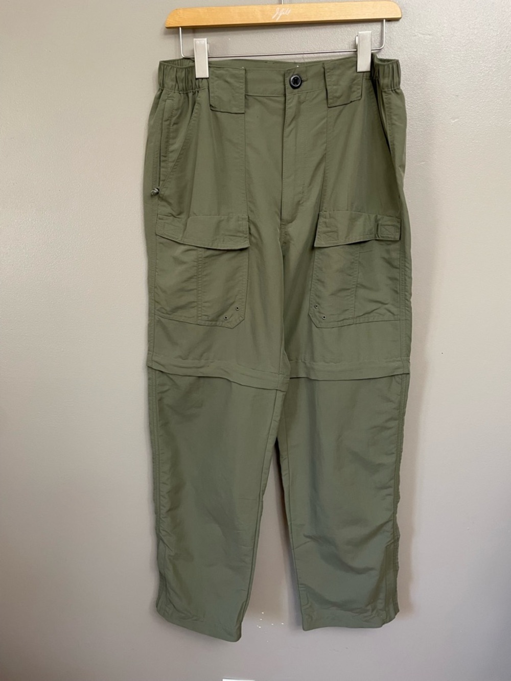 World Wide Sportman Nylon Convertible Pants/Shorts Size Medium green